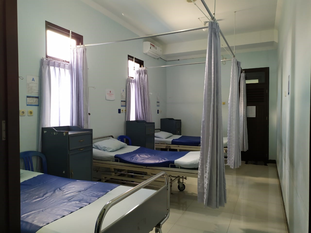 Kamar Perawatan Kelas 2